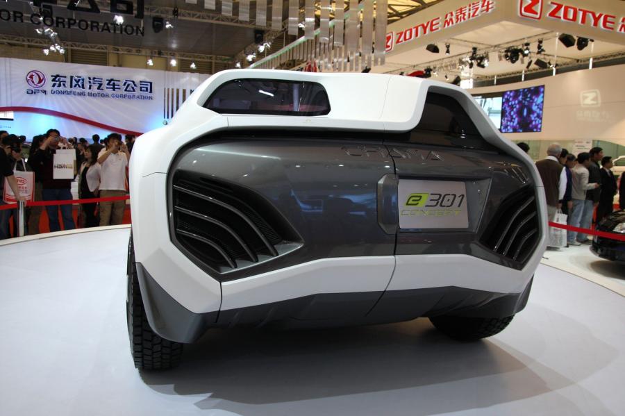  ChangAn E301 Concept 2009 года  (фото 16 из 69)